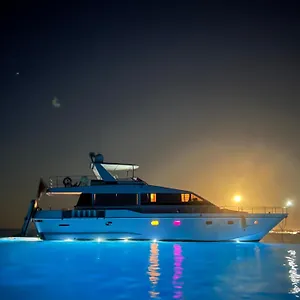 https://riti-yacht.hotelssaintjulians.com